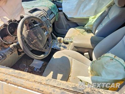 Zdjęcie 7 z 12 samochodu: 2011 KIA SORENTO LX VIN:5XYKT4A10BG112079 - miniatura