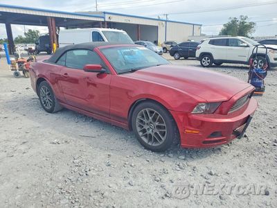 Czwarte zdjęcie samochodu z boku: 2014 FORD MUSTANG VIN:1ZVBP8EM4E5268071 - miniatura
