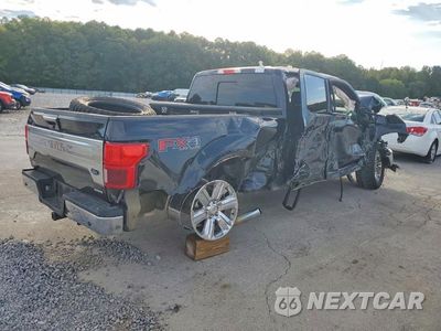 Trzecie zdjęcie samochodu z tyłu: 2019 FORD F150 SUPERCREW VIN:1FTFW1E48KFC85122 - miniatura