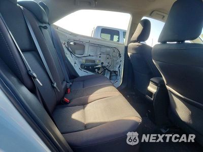 Zdjęcie 10 z 13 samochodu: 2018 TOYOTA COROLLA LE VIN:5YFBURHE5JP848366 - miniatura