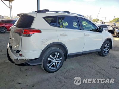 Trzecie zdjęcie samochodu z tyłu: 2018 TOYOTA RAV4 LE VIN:JTMZFREV1JJ747276 - miniatura