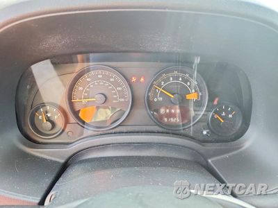 Zdjęcie 9 z 12 samochodu: 2016 JEEP COMPASS SPORT VIN:1C4NJCBA5GD664761 - miniatura