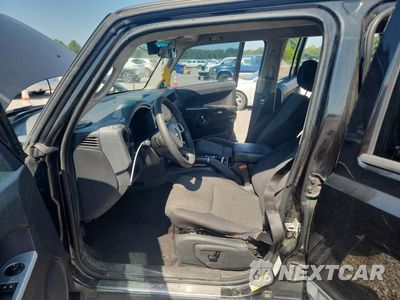 Zdjęcie 7 z 13 samochodu: 2010 JEEP COMMANDER SPORT VIN:1J4RH4GT5AC146430 - miniatura