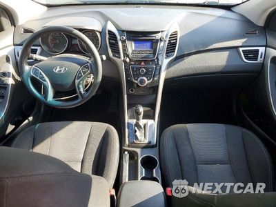 Zdjęcie 8 z 12 samochodu: 2013 HYUNDAI ELANTRA GT BASE VIN:KMHD35LEXDU146543 - miniatura