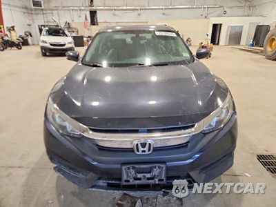 Piąte zdjęcie samochodu w środku: 2018 HONDA CIVIC EX VIN:2HGFC2F76JH515066 - miniatura