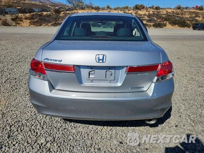 Zdjęcie 6 z 12 samochodu: 2011 HONDA ACCORD SE VIN:1HGCP2F67BA132641 - miniatura