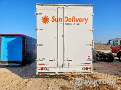 Zdjęcie 6 z 13 samochodu: 2018 FREIGHTLINER 106MDM VIN:1FVACWFC9JHJY3017 - miniatura