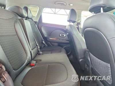 Zdjęcie 10 z 12 samochodu: 2018 KIA SOUL ! VIN:KNDJX3AA0J7517428 - miniatura