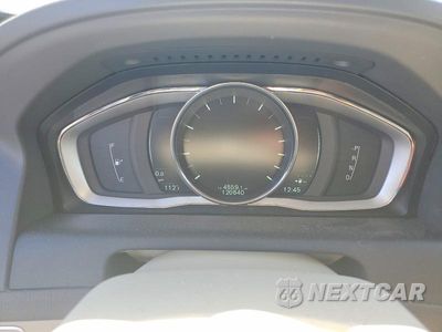 Zdjęcie 9 z 12 samochodu: 2015 VOLVO XC60 T6 PLATINUM VIN:YV449MDM8F2746041 - miniatura
