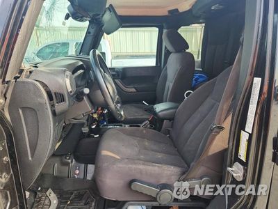 Zdjęcie 7 z 13 samochodu: 2013 JEEP WRANGLER UNLIMITED SPORT VIN:1C4BJWDG5DL621531 - miniatura