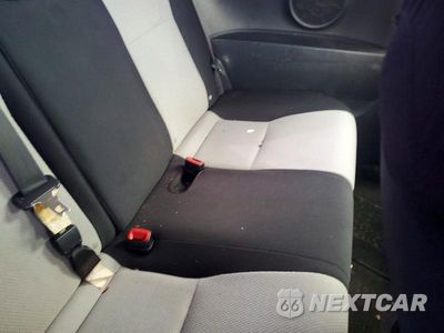 Zdjęcie 10 z 12 samochodu: 2013 TOYOTA YARIS 3-DOOR LE VIN:JTDJTUD30DD567931 - miniatura