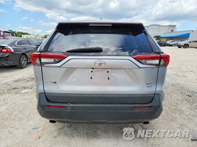 Zdjęcie 6 z 13 samochodu: 2024 TOYOTA RAV4 XLE VIN:2T3P1RFVXRW440853 - miniatura