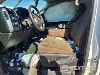 Zdjęcie 7 z 12 samochodu: 2014 CHEVROLET SILVERADO K1500 LT VIN:3GCUKREC5EG336197 - miniatura