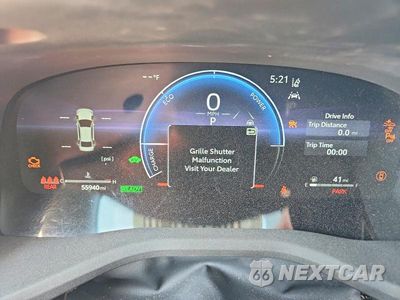 Zdjęcie 9 z 13 samochodu: 2025 TOYOTA CAMRY XSE VIN:4T1DBADK7SU522290 - miniatura
