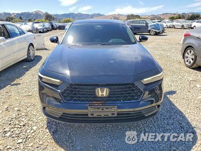 Piąte zdjęcie samochodu w środku: 2023 HONDA ACCORD LX VIN:1HGCY1F26PA033739 - miniatura