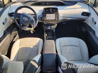 Zdjęcie 8 z 12 samochodu: 2020 TOYOTA PRIUS XLE VIN:JTDKARFU5L3121713 - miniatura