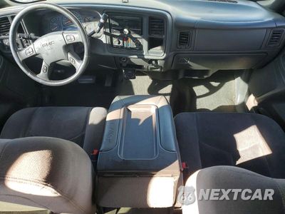 Zdjęcie 8 z 12 samochodu: 2007 GMC NEW SIERRA C1500 CLASSIC VIN:1GTEC19Z17Z183161 - miniatura