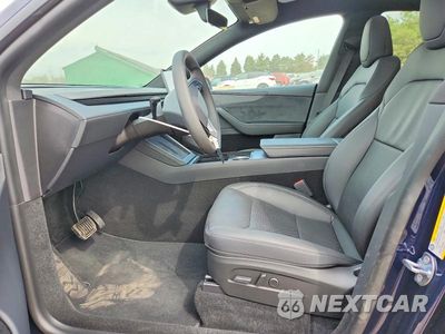 Zdjęcie 7 z 12 samochodu: 2026 TESLA MODEL Y VIN:7SAYGDEE4TA758147 - miniatura