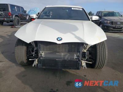 Piąte zdjęcie samochodu w środku: 2020 BMW 3ER 330I VIN:3MW5R1J04L8B03848 - miniatura