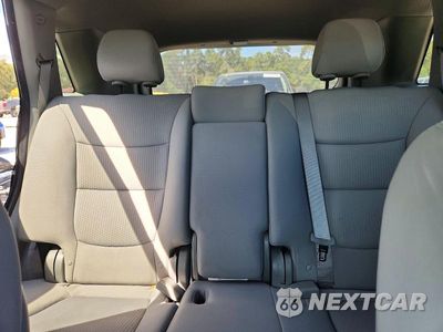 Zdjęcie 10 z 13 samochodu: 2011 KIA SORENTO LX VIN:5XYKT3A11BG083167 - miniatura