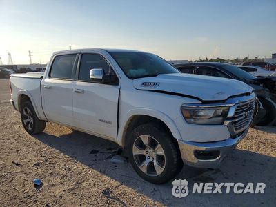 Czwarte zdjęcie samochodu z boku: 2022 RAM 1500 LARAMIE VIN:1C6SRFJT2NN352220 - miniatura