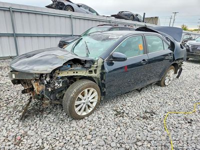 2013 TOYOTA CAMRY HYBRID XLE 4T1BD1FK3DU076396 - główne zdjęcie licytacji z USA - miniatura