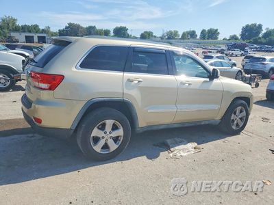 Trzecie zdjęcie samochodu z tyłu: 2011 JEEP GRAND CHEROKEE LAREDO VIN:1J4RR4GGXBC721901 - miniatura