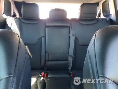 Zdjęcie 10 z 13 samochodu: 2025 JEEP COMPASS LATITUDE VIN:3C4NJDBN4ST570642 - miniatura
