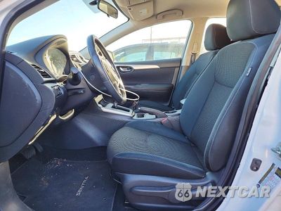 Zdjęcie 7 z 13 samochodu: 2019 NISSAN SENTRA S VIN:3N1AB7AP6KY328893 - miniatura