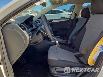 Zdjęcie 7 z 12 samochodu: 2017 VOLKSWAGEN JETTA S VIN:3VW2B7AJ2HM242281 - miniatura