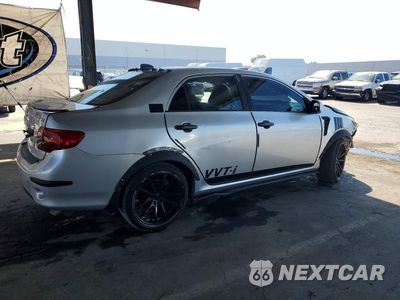 Trzecie zdjęcie samochodu z tyłu: 2010 TOYOTA COROLLA LE VIN:1NXBU4EE6AZ249045 - miniatura