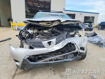 Piąte zdjęcie samochodu w środku: 2015 TOYOTA RAV4 XLE VIN:JTMWFREV6FD069827 - miniatura