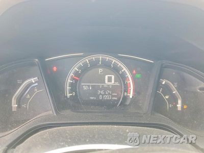 Zdjęcie 9 z 12 samochodu: 2018 HONDA CIVIC LX VIN:19XFC2F54JE200825 - miniatura