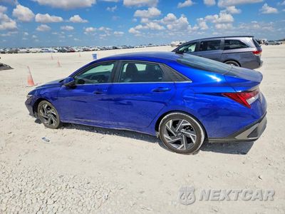 Drugie zdjęcie samochodu z przodu: 2025 HYUNDAI ELANTRA LIMITED VIN:KMHLN4DJ3SU127437 - miniatura