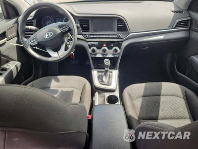 Zdjęcie 8 z 13 samochodu: 2019 HYUNDAI ELANTRA SEL VIN:5NPD84LFXKH466610 - miniatura