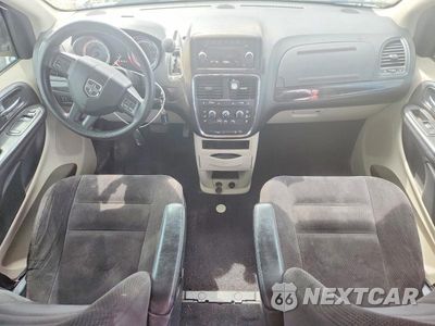 Zdjęcie 8 z 14 samochodu: 2014 DODGE GRAND CARAVAN SE VIN:2C4RDGBG6ER238107 - miniatura