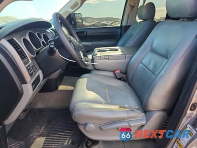 Zdjęcie 7 z 12 samochodu: 2011 TOYOTA TUNDRA DOUBLE CAB SR5 VIN:5TFRM5F17BX025738 - miniatura