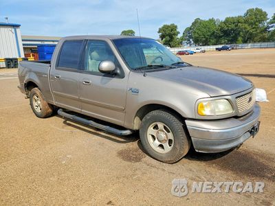 Czwarte zdjęcie samochodu z boku: 2003 FORD F150 SUPERCREW VIN:1FTRW07623KB91400 - miniatura