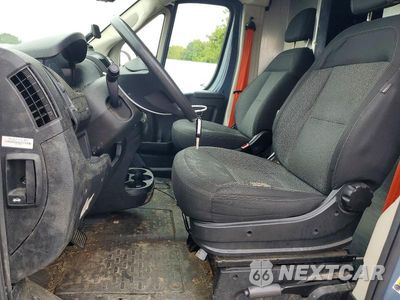 Zdjęcie 7 z 13 samochodu: 2020 RAM PROMASTER 3500 DELIVERY VAN VIN:3C6URVJG1LE129237 - miniatura
