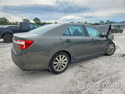 Trzecie zdjęcie samochodu z tyłu: 2014 TOYOTA CAMRY HYBRID XLE VIN:4T1BD1FK4EU126885 - miniatura
