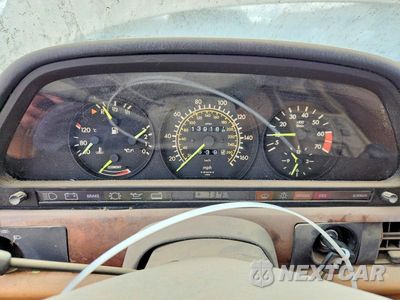 Zdjęcie 9 z 12 samochodu: 1986 MERCEDES-BENZ 560 SEL VIN:WDBCA39DXGA224350 - miniatura