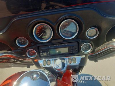 Zdjęcie 7 z 9 samochodu: 2012 HARLEY-DAVIDSON FLHTCU ULTRA CLASSIC ELECTRA GLIDE VIN:1HD1FCM1XCB630879 - miniatura