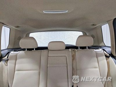Zdjęcie 10 z 14 samochodu: 2013 MERCEDES-BENZ GLK 350 VIN:WDCGG5HB6DG072812 - miniatura