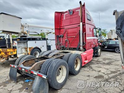 Trzecie zdjęcie samochodu z tyłu: 2009 VOLVO VNL SEMI TRUCK VIN:4V4NC9TH19N271219 - miniatura