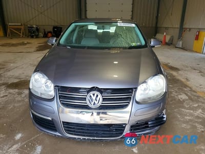 Piąte zdjęcie samochodu w środku: 2009 VOLKSWAGEN JETTA S VIN:3VWJZ71K29M172959 - miniatura