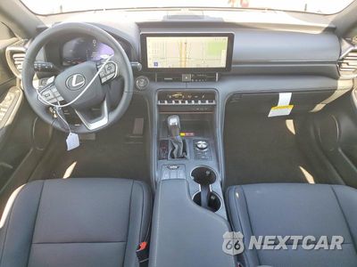 Zdjęcie 8 z 12 samochodu: 2026 LEXUS IS 350 F SPORT DESIGN VIN:JTHBZ1B20T5100947 - miniatura