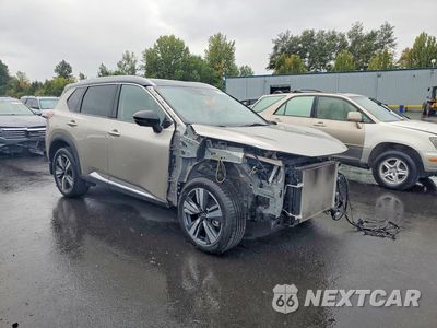 Czwarte zdjęcie samochodu z boku: 2023 NISSAN ROGUE PLATINUM VIN:JN8BT3DD8PW308740 - miniatura