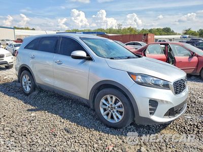 Czwarte zdjęcie samochodu z boku: 2019 KIA SORENTO L VIN:5XYPG4A33KG586703 - miniatura