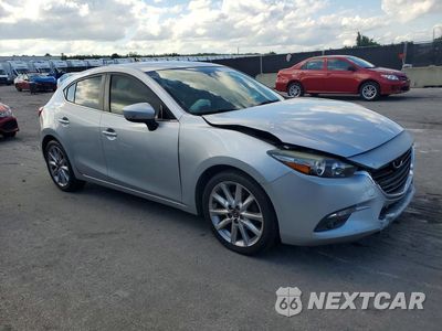 Czwarte zdjęcie samochodu z boku: 2017 MAZDA 3 GRAND TOURING VIN:3MZBN1M38HM149105 - miniatura