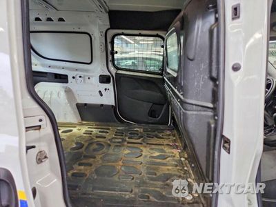 Zdjęcie 11 z 13 samochodu: 2020 RAM PROMASTER CITY DELIVERY VAN VIN:ZFBHRFAB6L6R43073 - miniatura